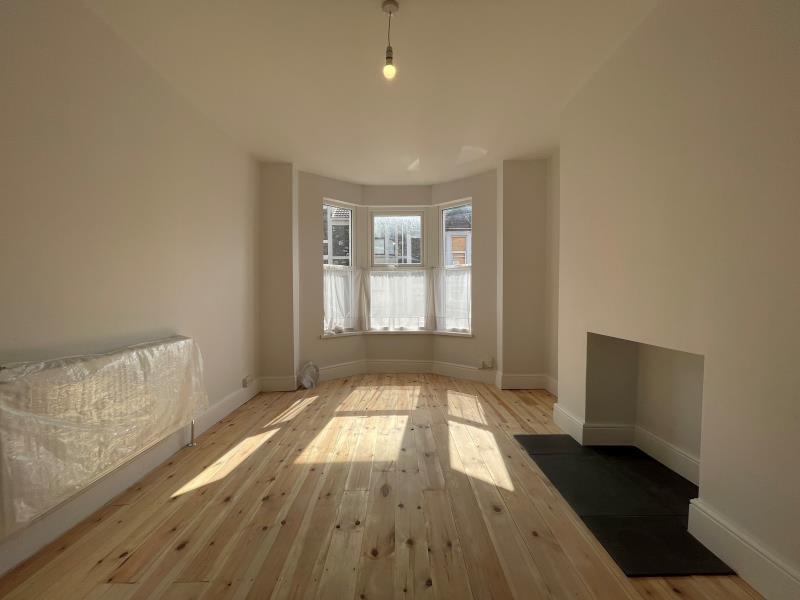 3 Bed Terraced House, Palmyra Road, BS3, N1 7GU