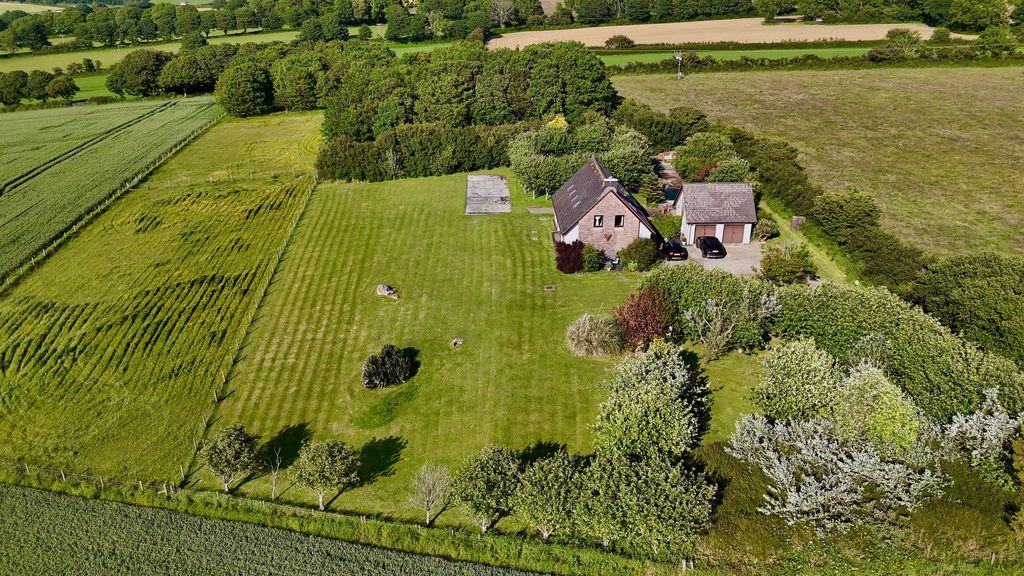 Additional image 2 of 3 bed detached house to rentSt. Davids Road, Haverfordwest SA62