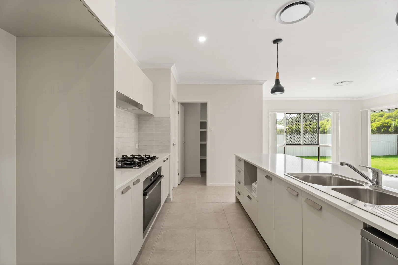 Additional image 2 of 27 Charlotte Court, Kawungan QLD 4655