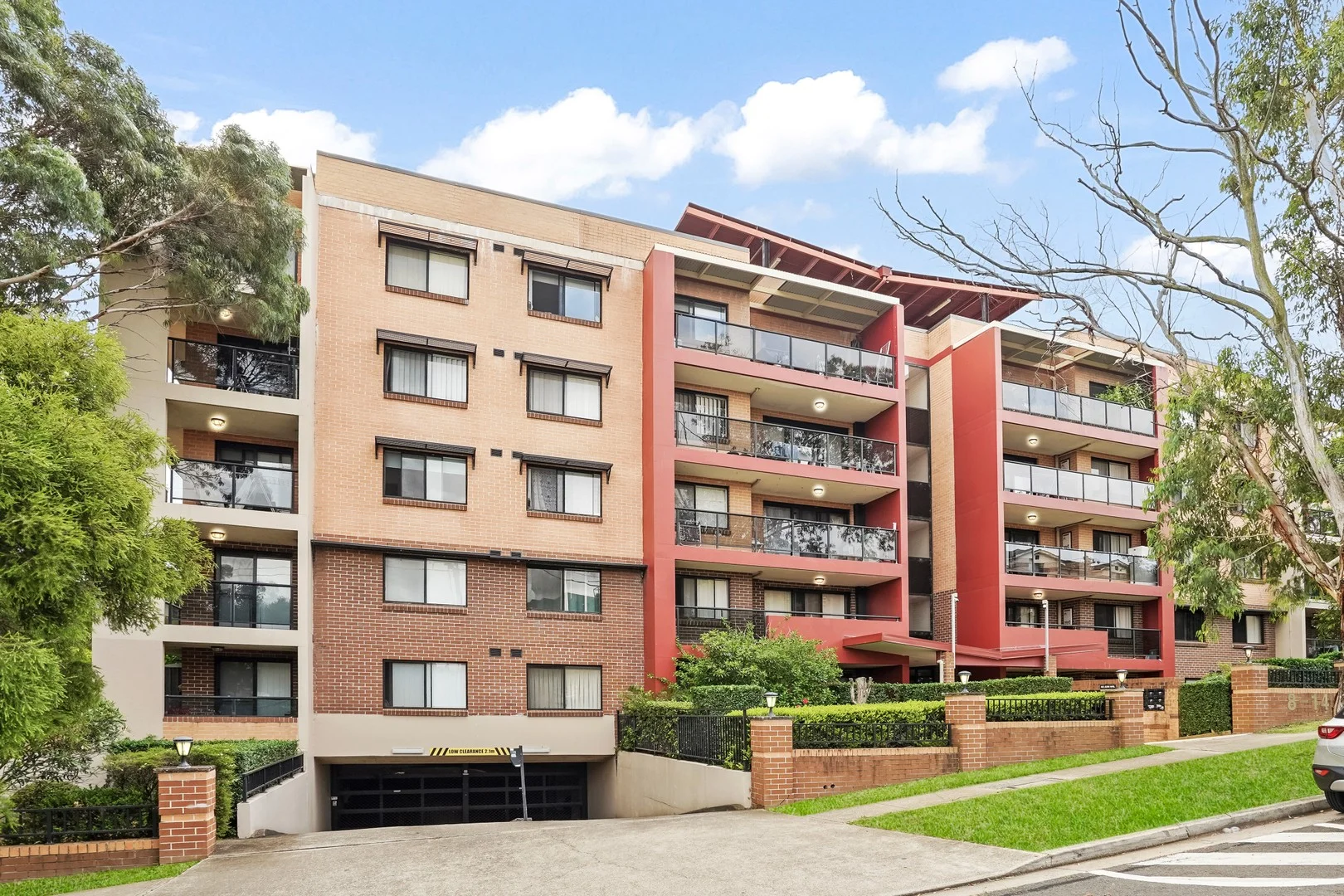 9/8-14 oxford St, Blacktown NSW 2148