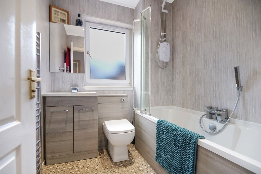 Additional image 14 of 2 bed flat for saleWhitelea Court, Kilmacolm PA13