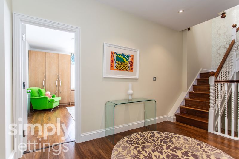 Additional image 25 of 8 bed property to rentPalmeira Avenue, Hove BN3