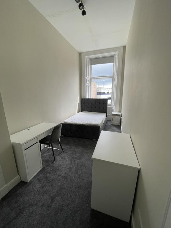 Additional image 8 of 4 bed flat to rent10 Victoria Road, Dundee DD1