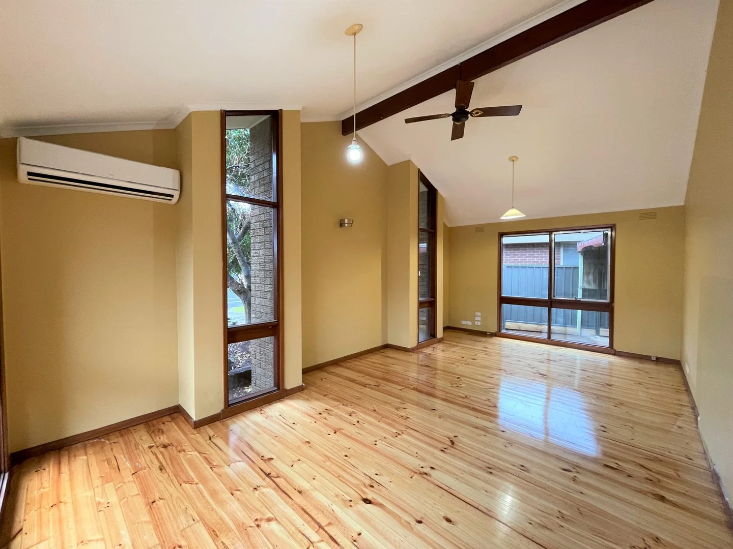 210 Heaths Road, Hoppers Crossing VIC 3029