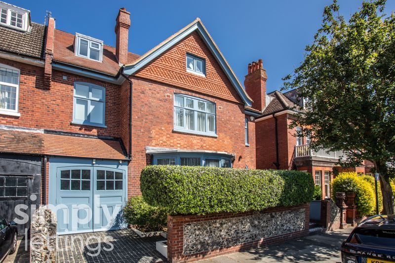 8 bed property to rentPalmeira Avenue, Hove BN3