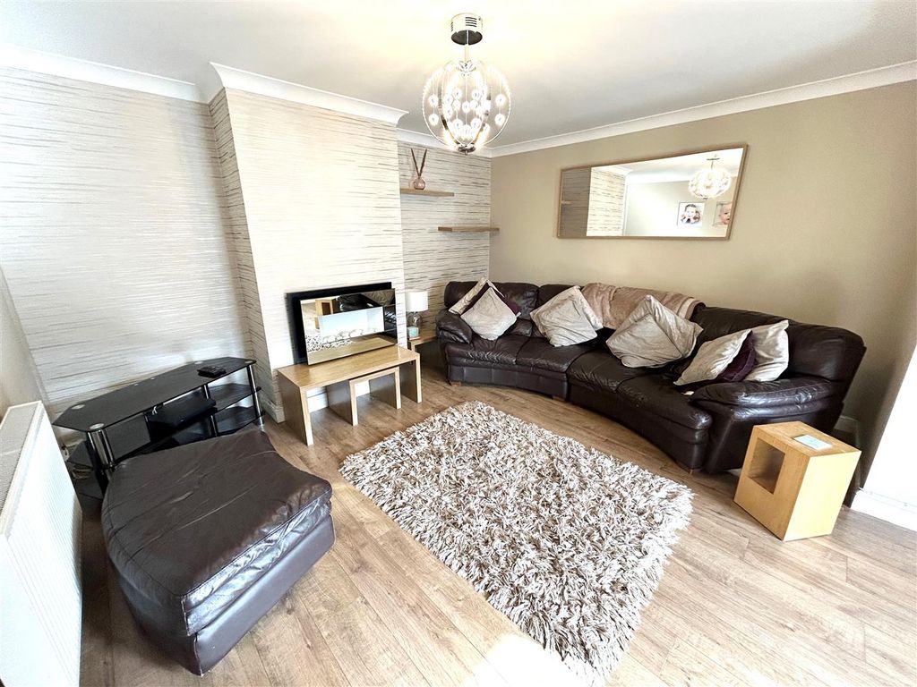 Additional image 3 of 3 bed semi-detached house to rentClytha Square, Abercarn, Newport NP11