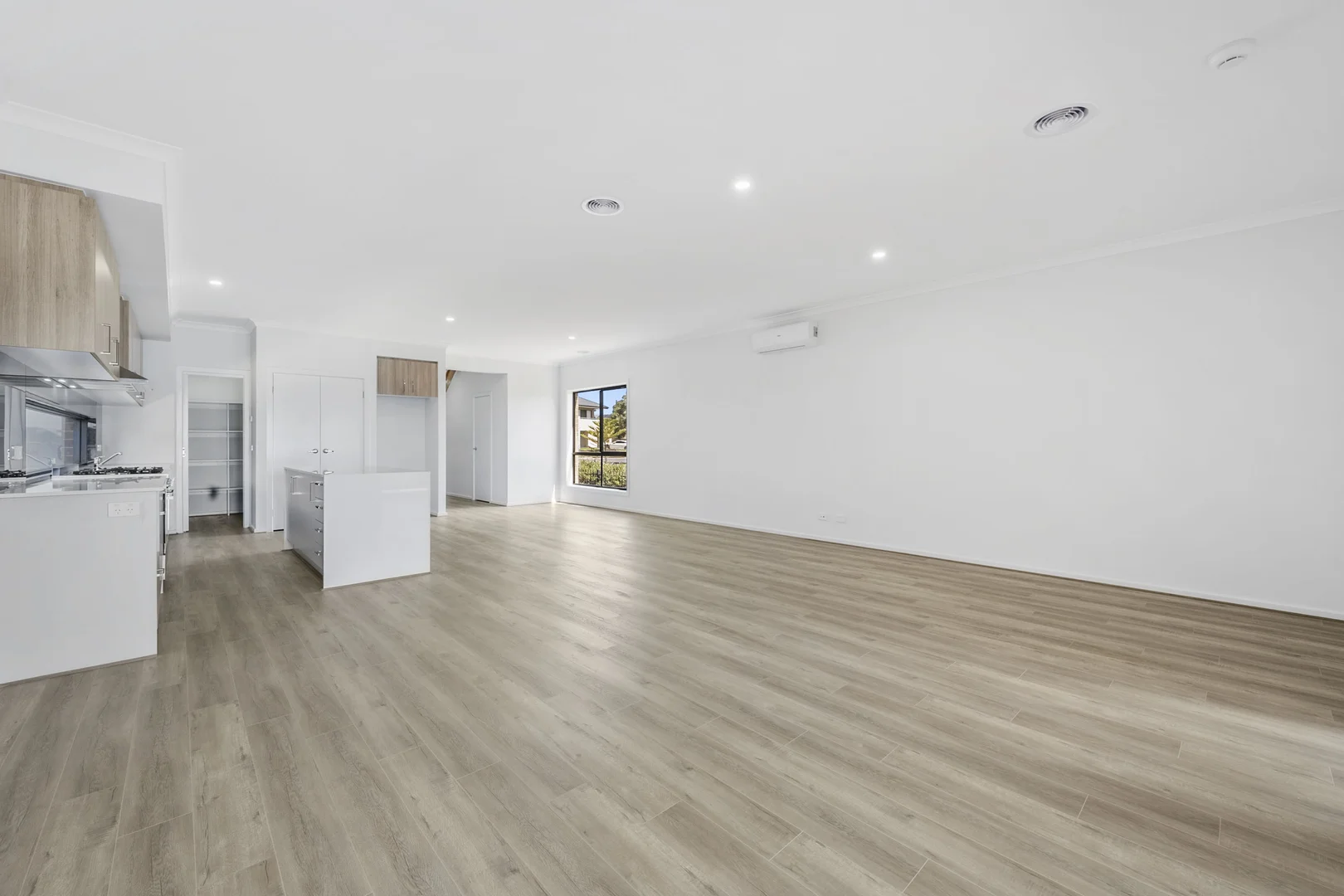Additional image 8 of 159 Sanctuary Lakes South Boulevard, Sanctuary Lakes VIC 3030