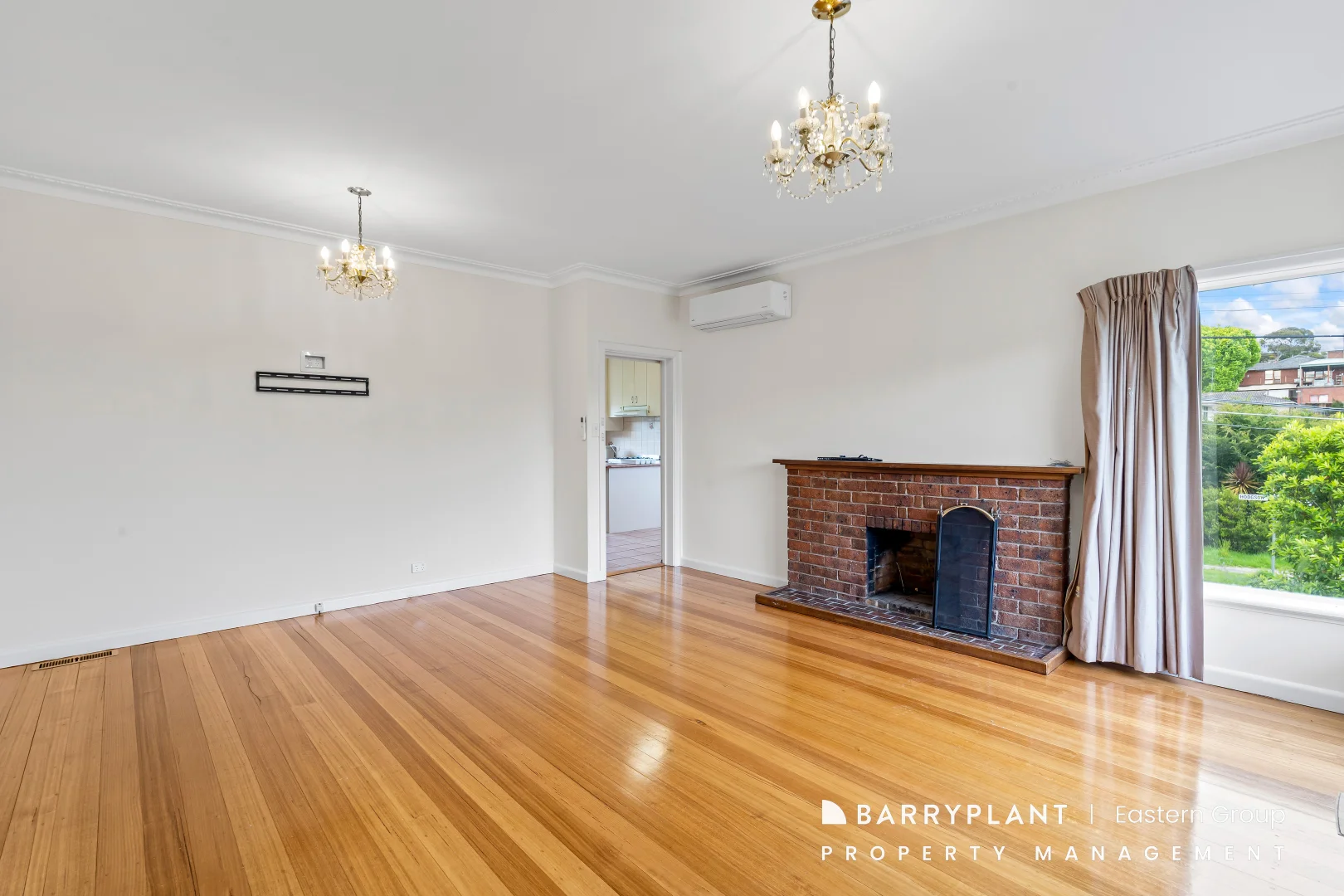 2 Heather Grove, Templestowe Lower VIC 3107 photo 2