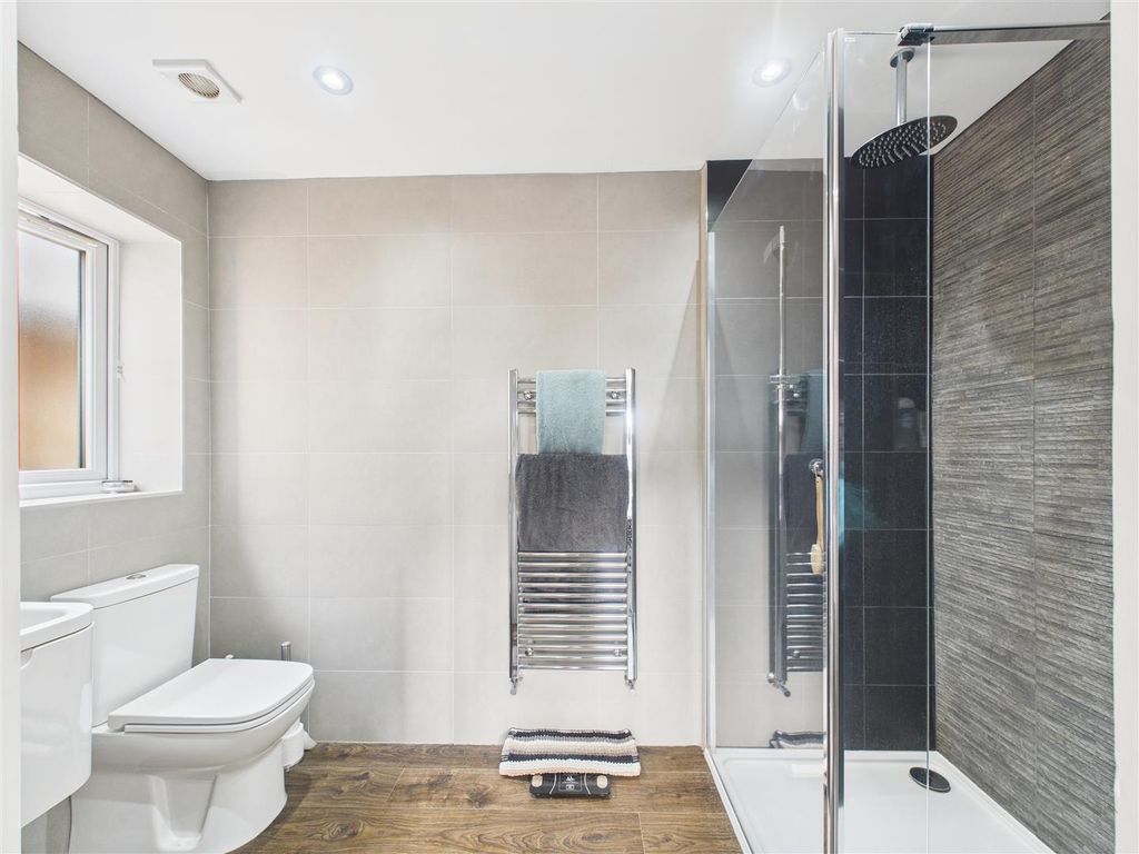 Additional image 12 of 4 bed detached house to rentThe Coachings, Ferriby Road, Hessle HU13