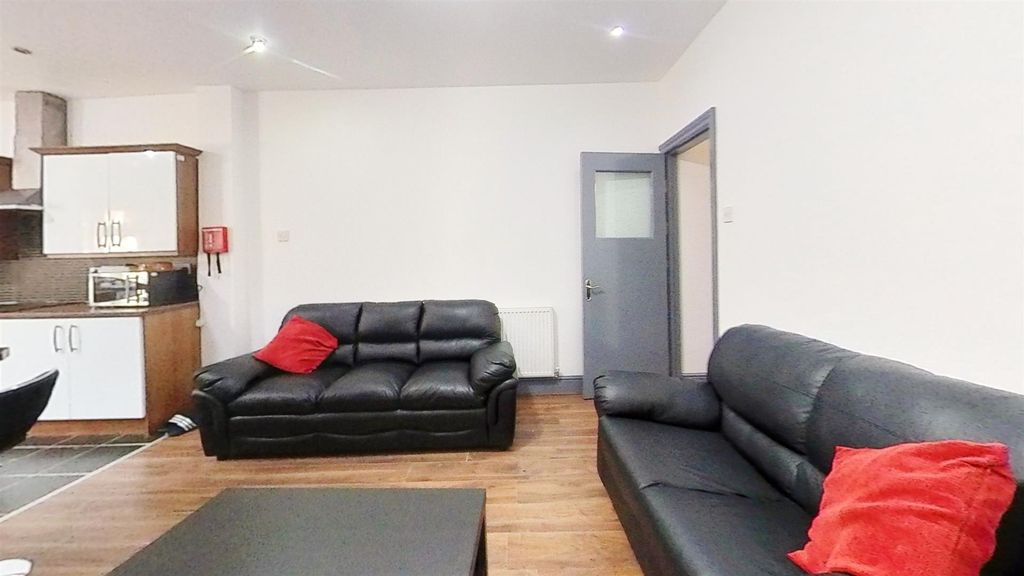 7 bed shared accommodation to rentDawlish Road, Birmingham, West Midlands B29