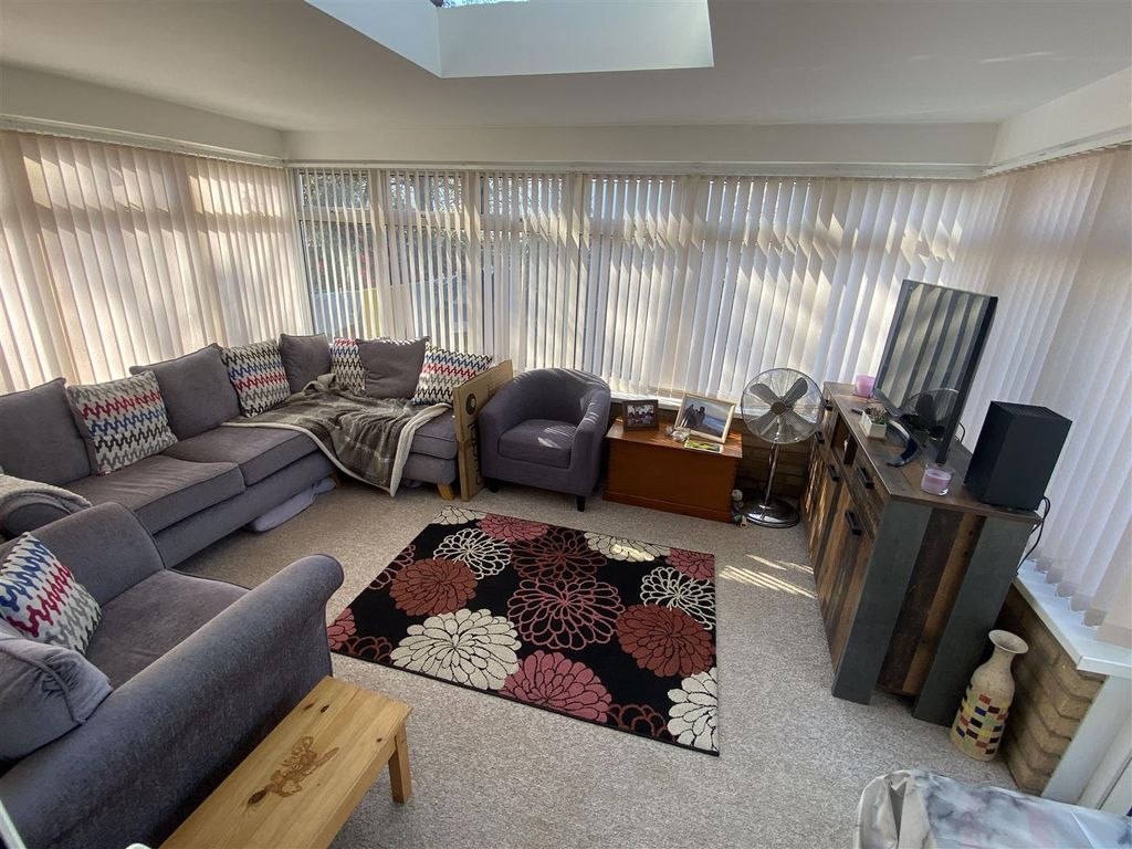 Additional image 2 of Room to rentMerrie Gardens, Sandown PO36