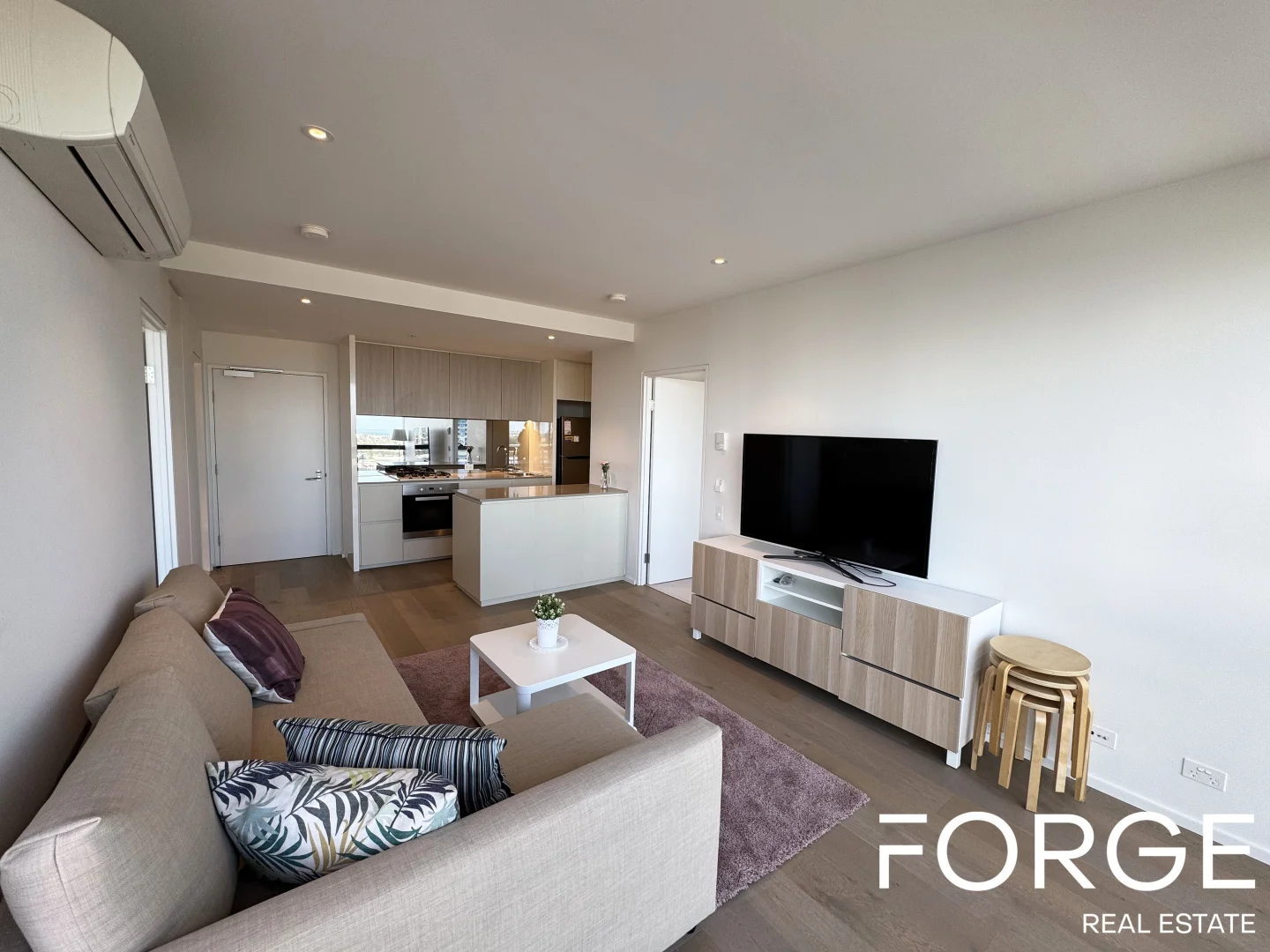 Additional image 3 of 1808n/889 Collins Street, Docklands VIC 3008