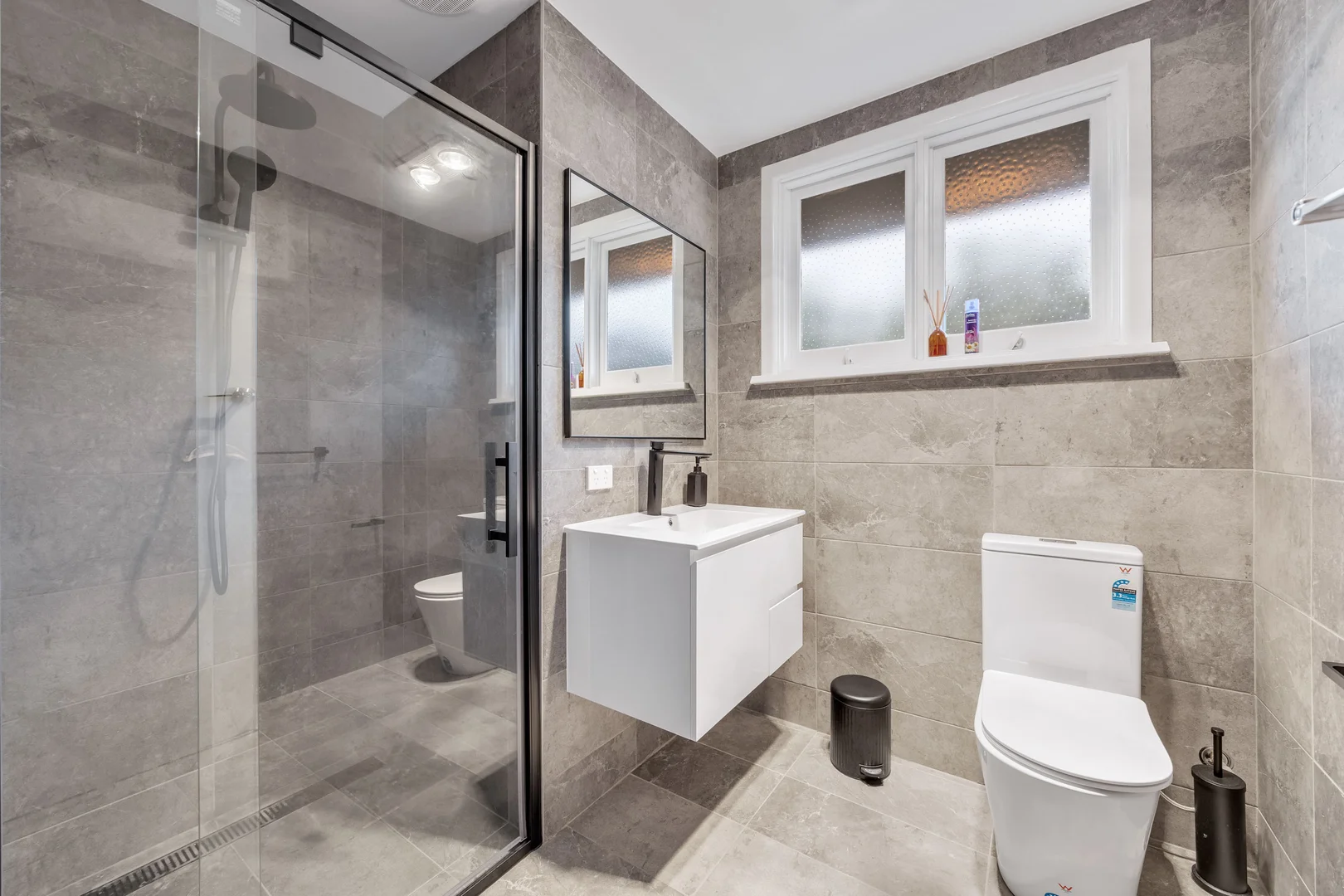 1/30 Browns Parade, Wendouree VIC 3355 photo 5