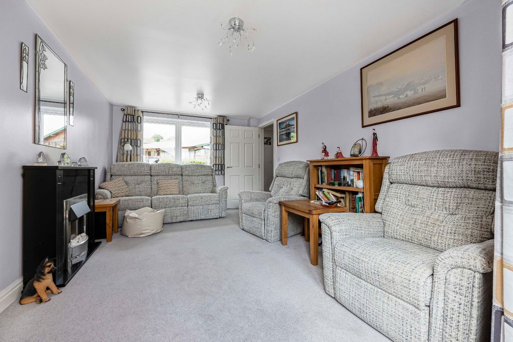Additional image 4 of 4 bed end terrace house for saleGraces Field, Stroud, Gloucestershire GL5