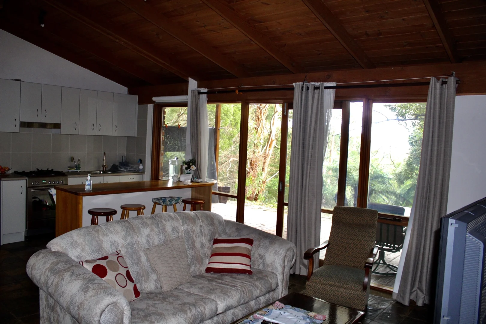 Additional image 2 of 13-15 Sunset Ave, Olinda VIC 3788