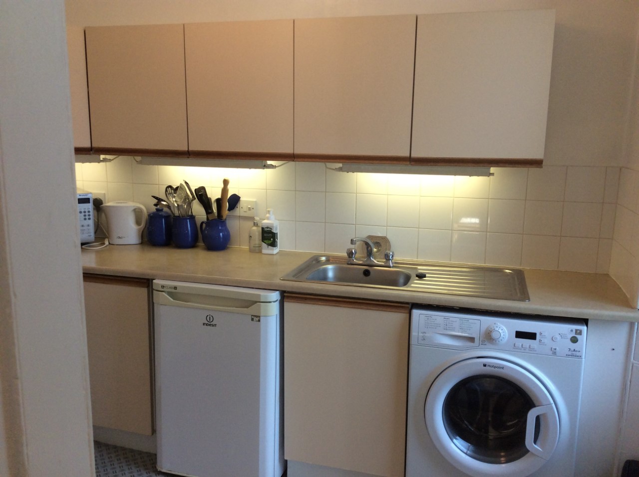 1 Bed Flat, Dunrobin Place, EH3, N1 7GU photo 3