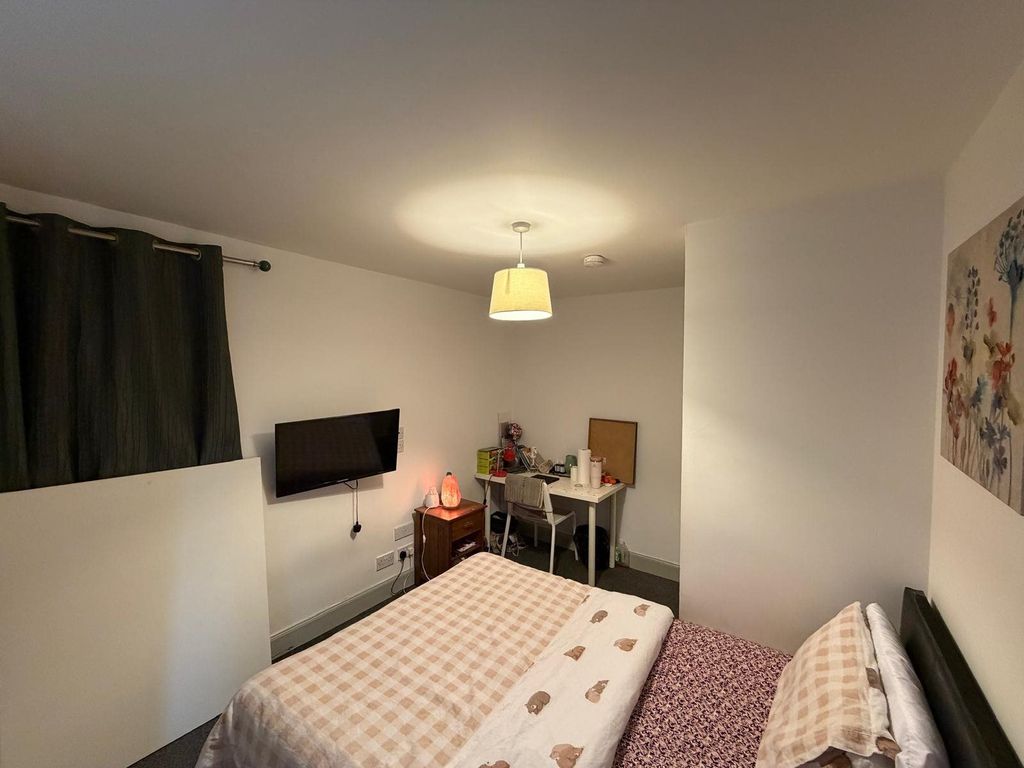 4 bed shared accommodation to rentPerth Road, Dundee DD1 photo 4