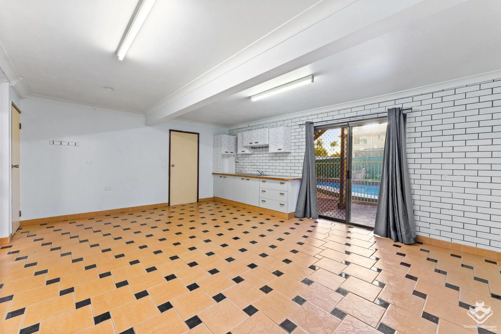 Additional image 7 of Sunnybank Hills QLD 4109