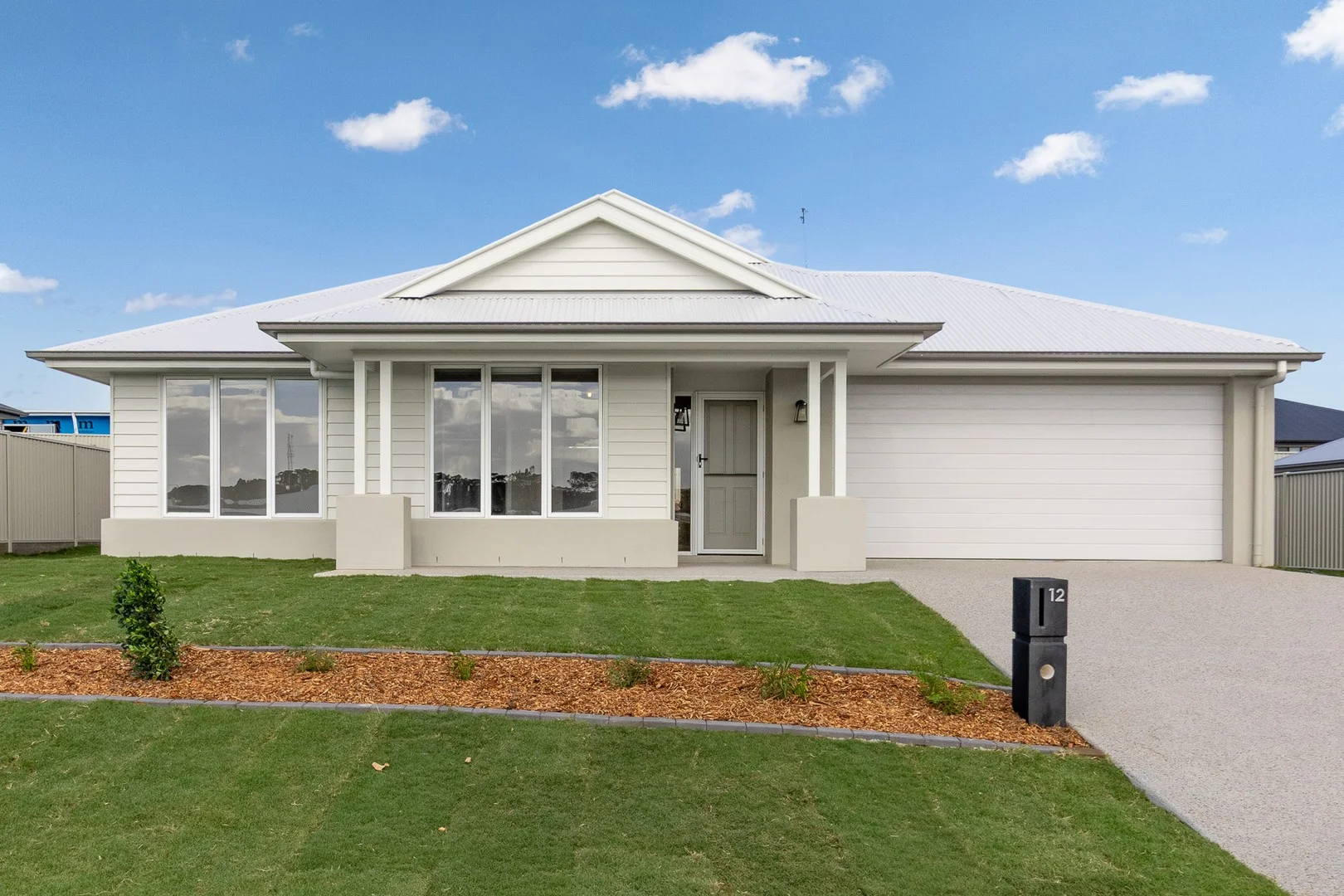 12 Hopbush Street, Nikenbah QLD 4655