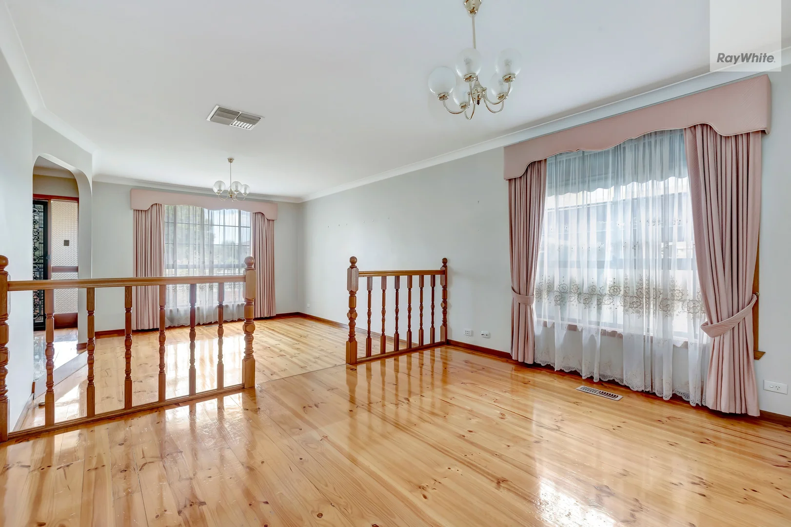 Additional image 2 of 16 Appletree Drive, Mill Park VIC 3082