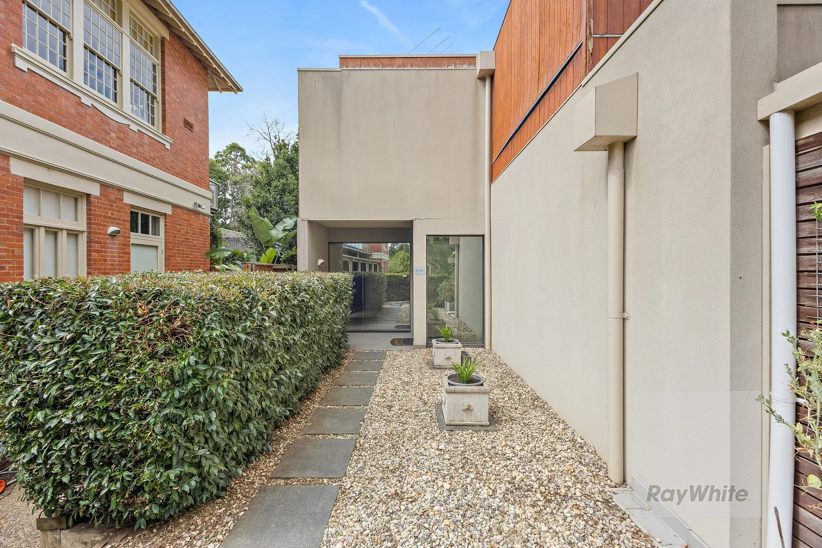 3/134 Ernest Jones Drive, Macleod VIC 3085