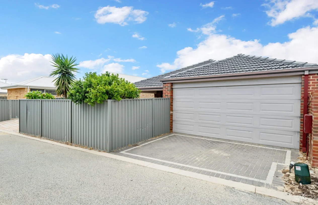 Additional image 2 of 17 Barton Loop, Piara Waters WA 6112