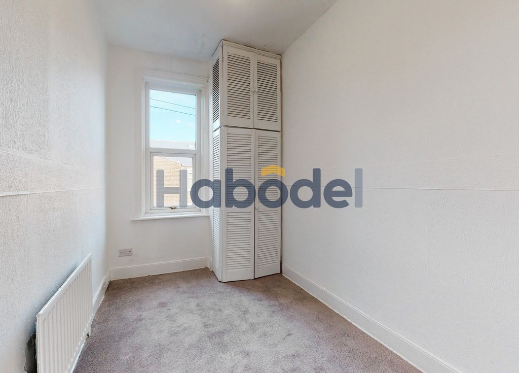 Additional image 6 of 3 bed flat to rentCollingwood Street, West Park, South Shields NE33