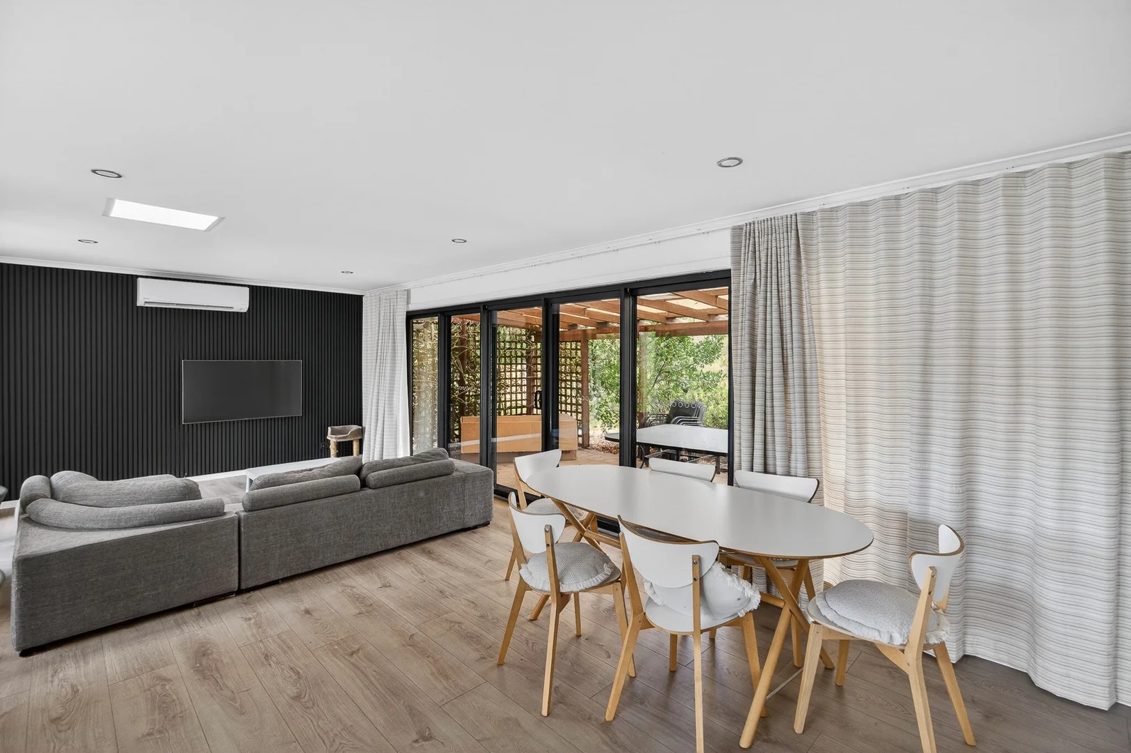 25 Anderson Grove, Victor Harbor SA 5211