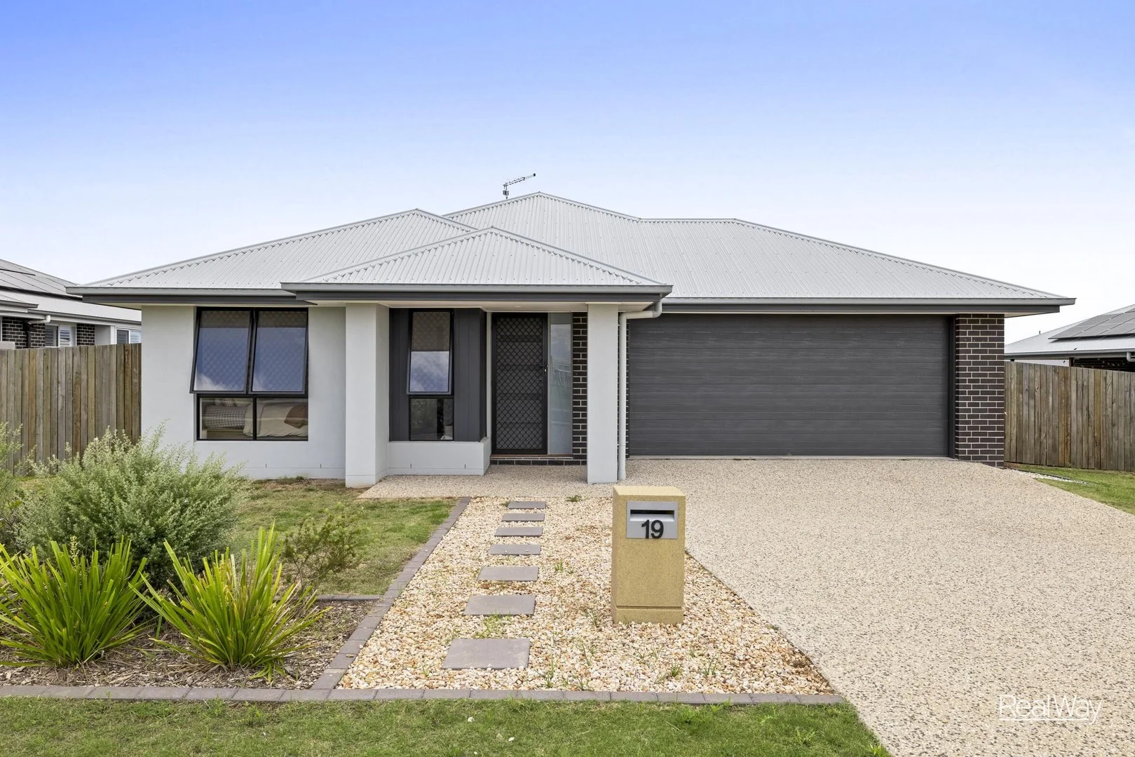 19 Fitzgerald Street, Wyreema QLD 4352