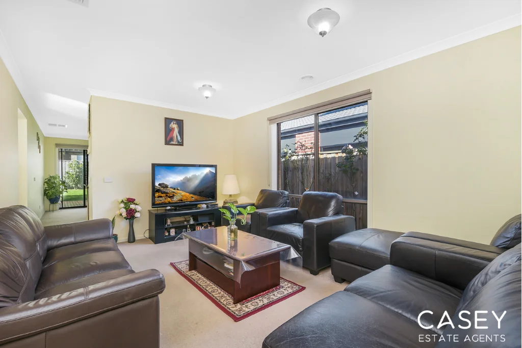 Additional image 4 of 43 Macumba Drive, Clyde North VIC 3978