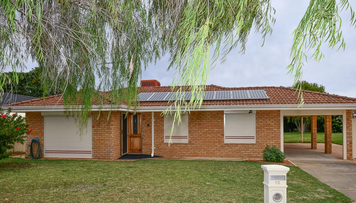 13 St Laurent Close, Greenfields WA 6210