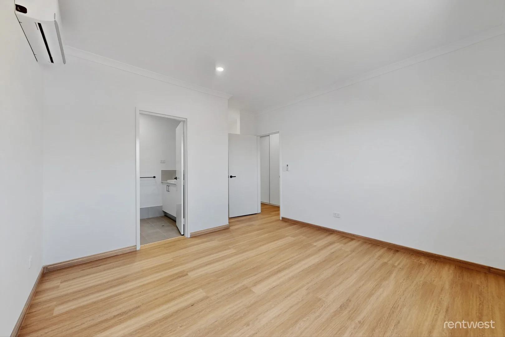 Additional image 10 of 1/47 Morrison Rd, Woodbridge WA 6056