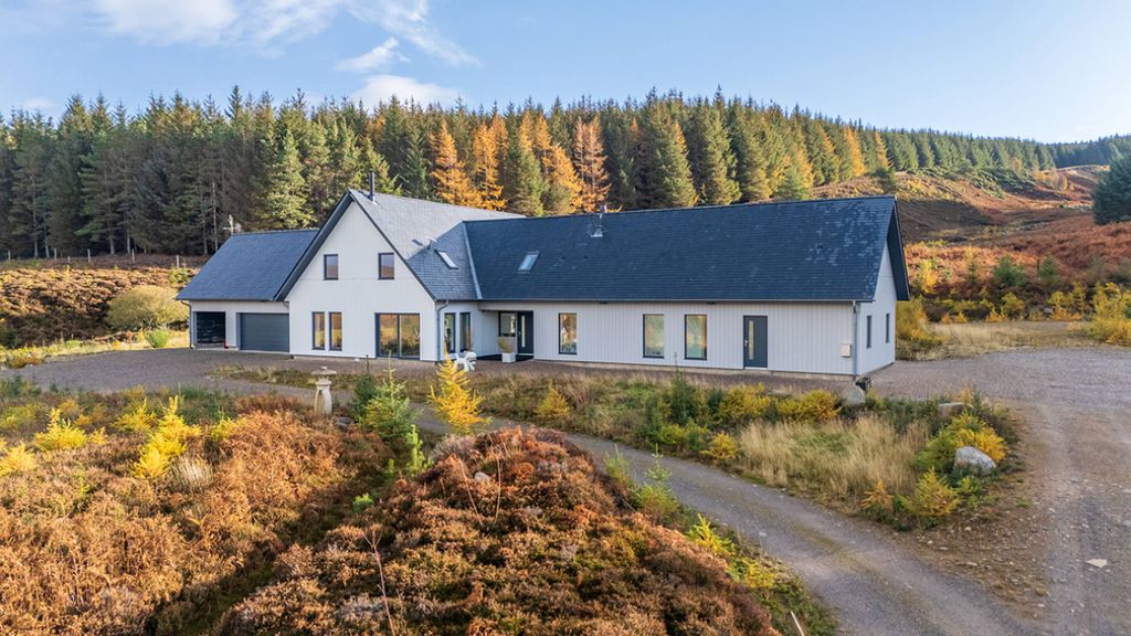 6 bed detached house for saleFlichity, Inverness, Inverness-Shire, Highland IV2