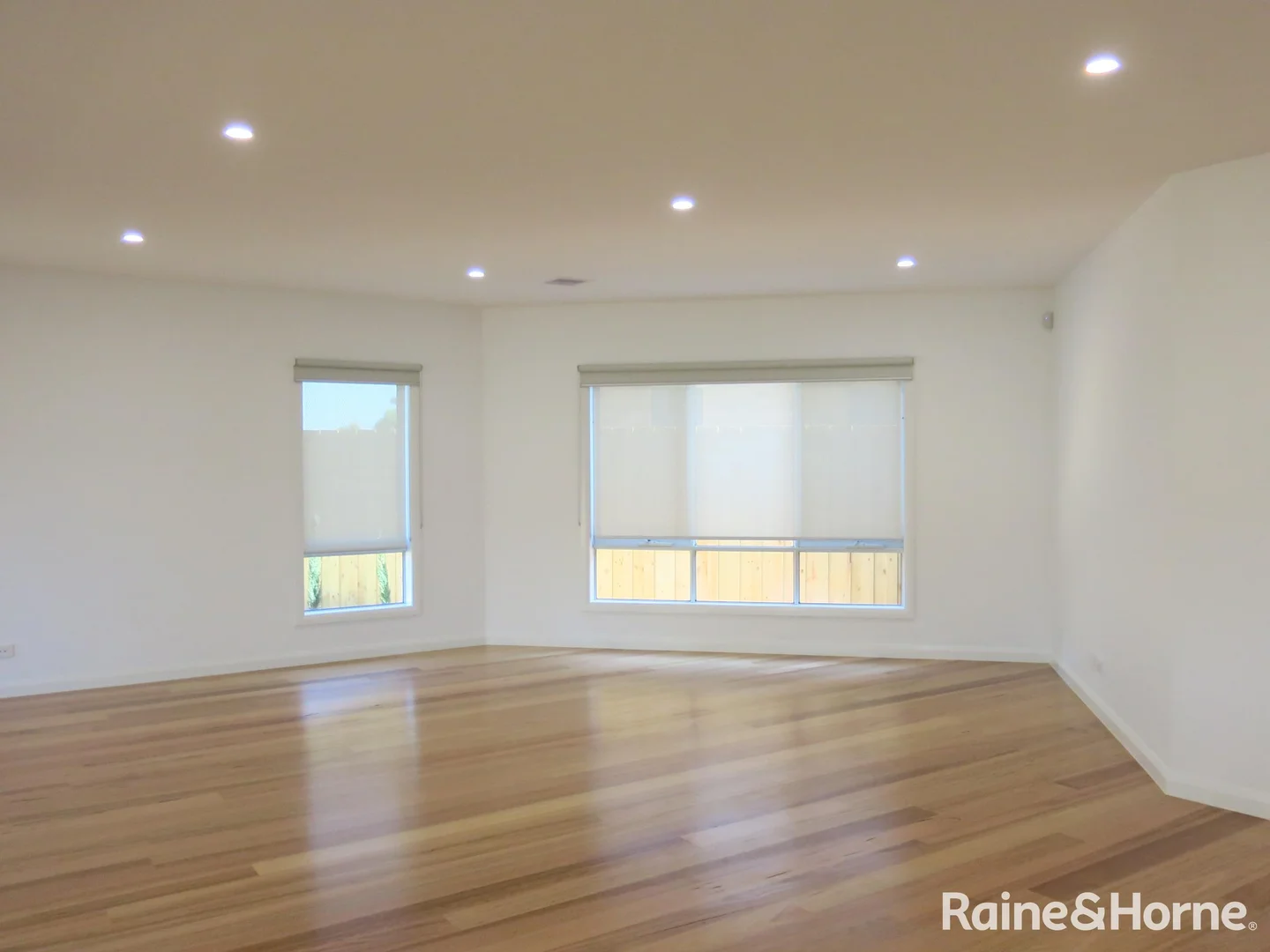 Additional image 4 of 2/5 Padua Court, Gladstone Park VIC 3043