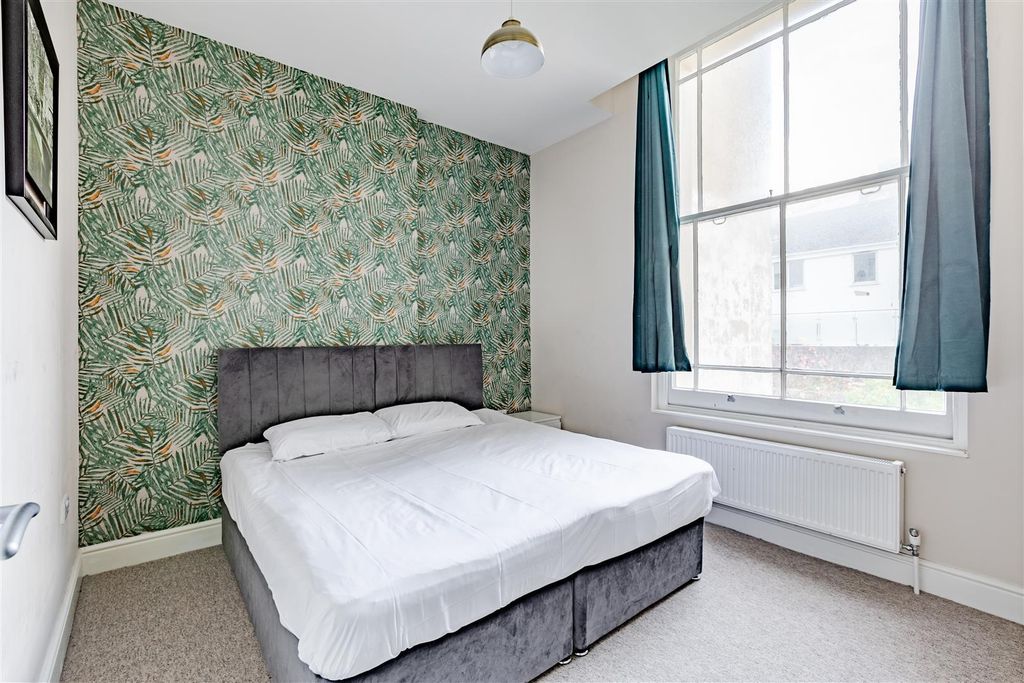 Additional image 10 of 14 bed terraced house to rentFirst Avenue, Hove BN3