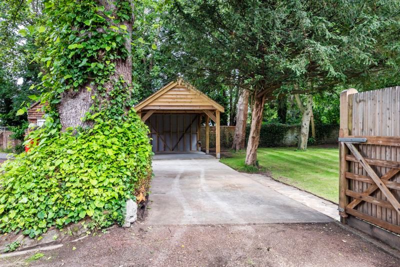 Additional image 30 of 3 bed flat to rentKings Road, Horsham RH13