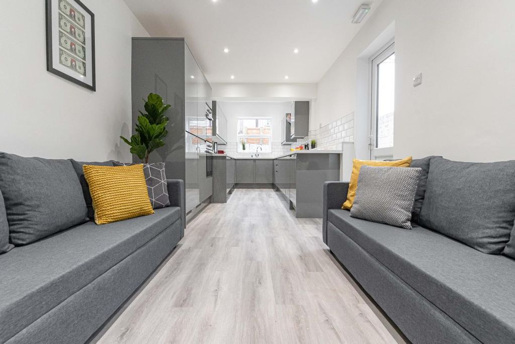 Additional image 17 of 7 bed shared accommodation to rentMargate Road, Southsea, Hampshire PO5