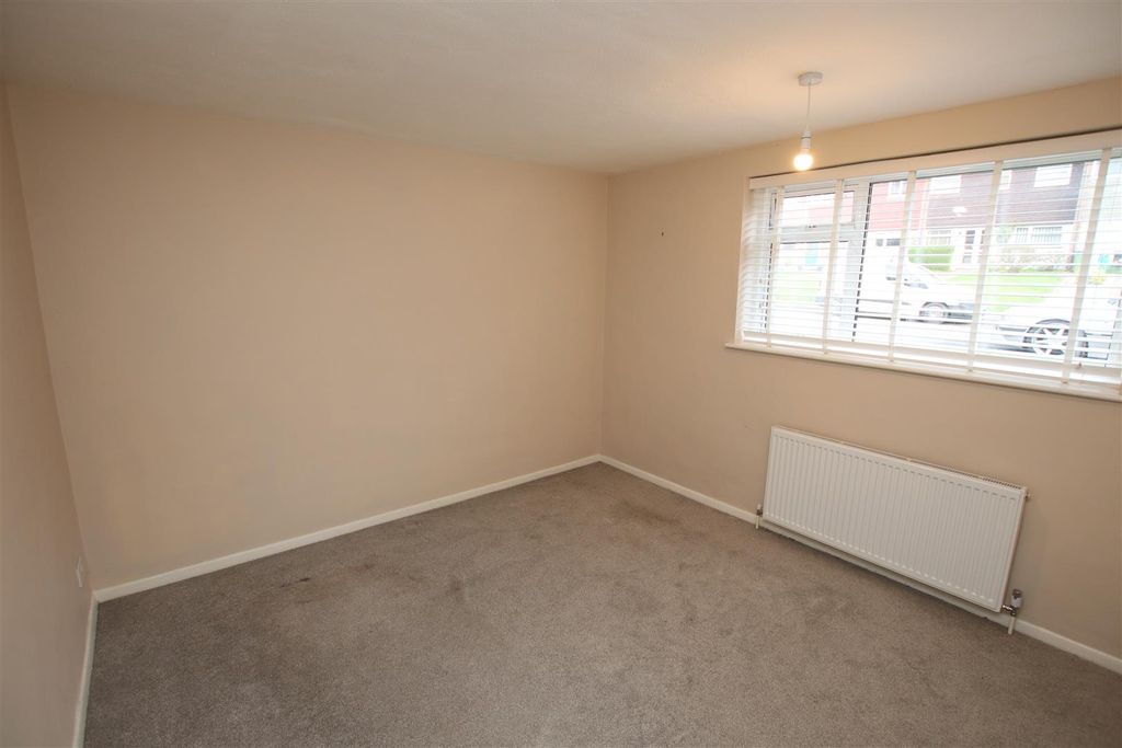Additional image 9 of 2 bed flat to rentPaddock Close, South Darenth, Dartford DA4