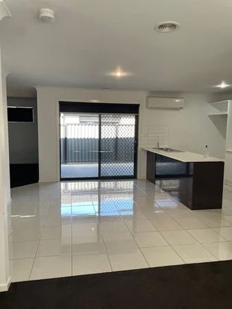 Additional image 5 of 18 Hound Court, Pakenham VIC 3810