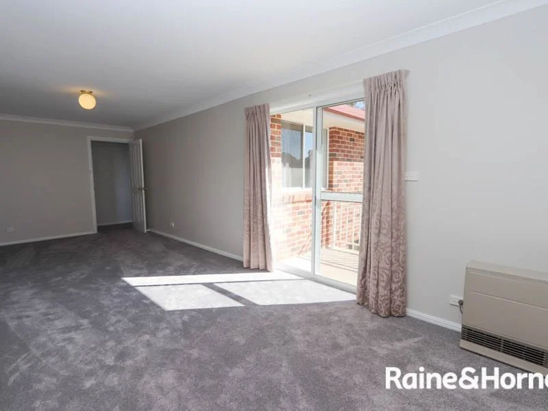 Additional image 5 of 19 Kurumben Place, Bathurst NSW 2795