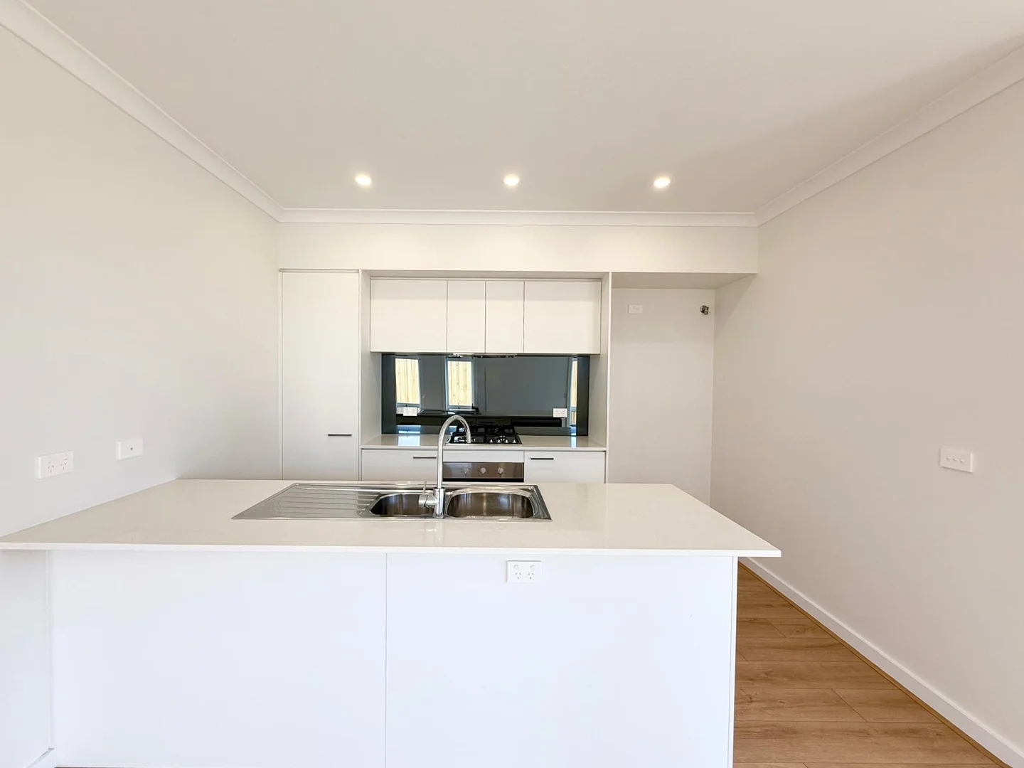 Additional image 4 of 15 Cotswold St, Mambourin VIC 3024