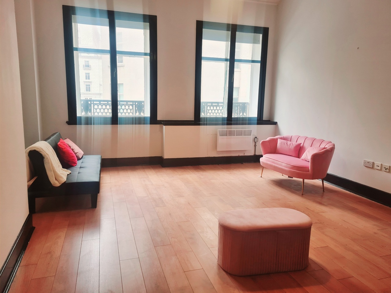 2 Bed Flat, Exchange St East, L2, N1 7GU photo 3