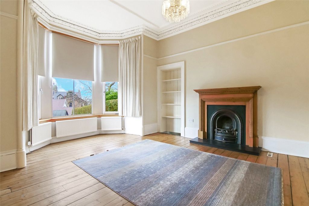 Additional image 2 of 4 bed flat for saleGillburn Road, Kilmacolm PA13