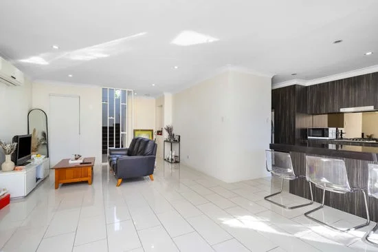 Additional image 5 of 106 North Hill Drive, Robina QLD 4226