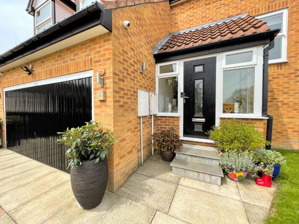 Additional image 9 of 3 bed detached house to rentNorthside Close, Middridge, Newton Aycliffe DL5