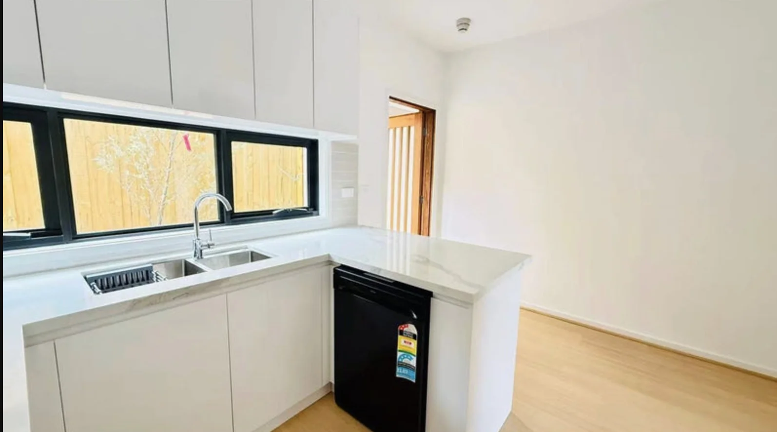 Additional image 5 of 5/12 Burwood Avenue, Ringwood VIC 3134