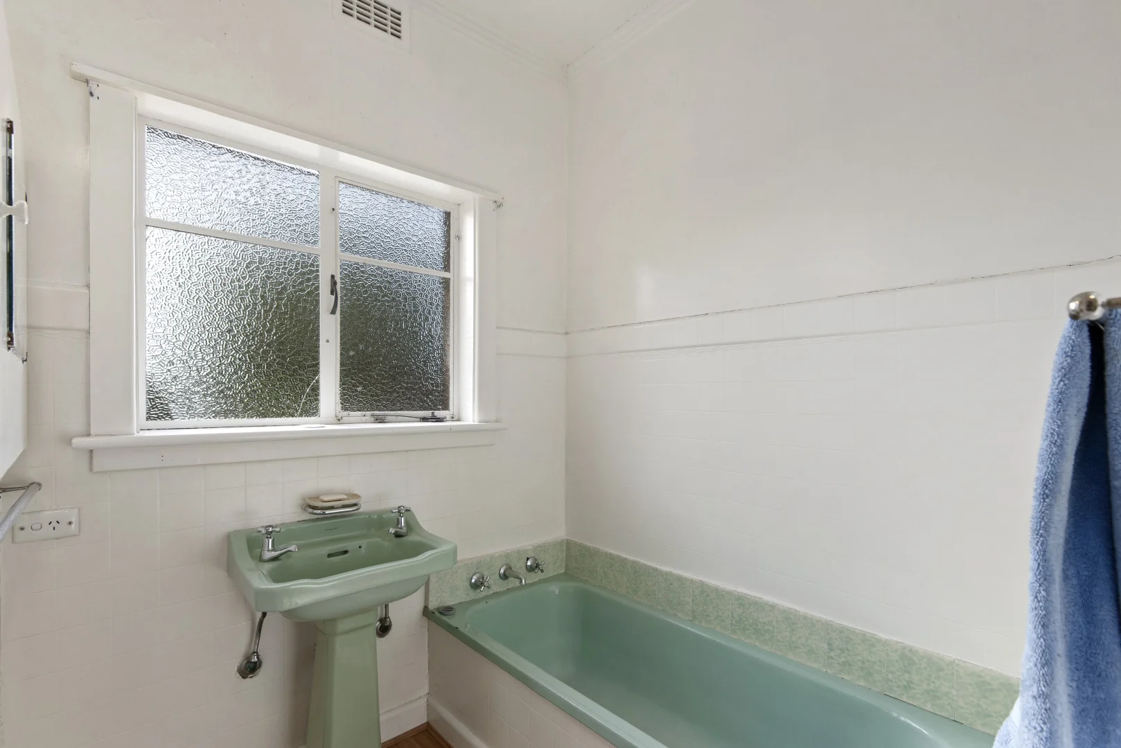 Additional image 15 of 6 Viewhill Road, Balwyn North VIC 3104