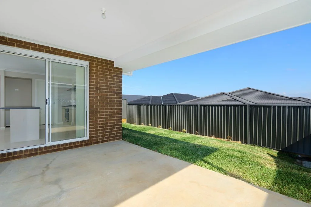 37 Radisich Loop, Oran Park NSW 2570 photo 5