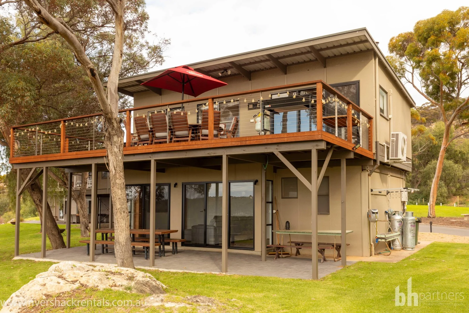 Narimbah Shack 1 Aruma River Resort, Walker Flat SA 5238