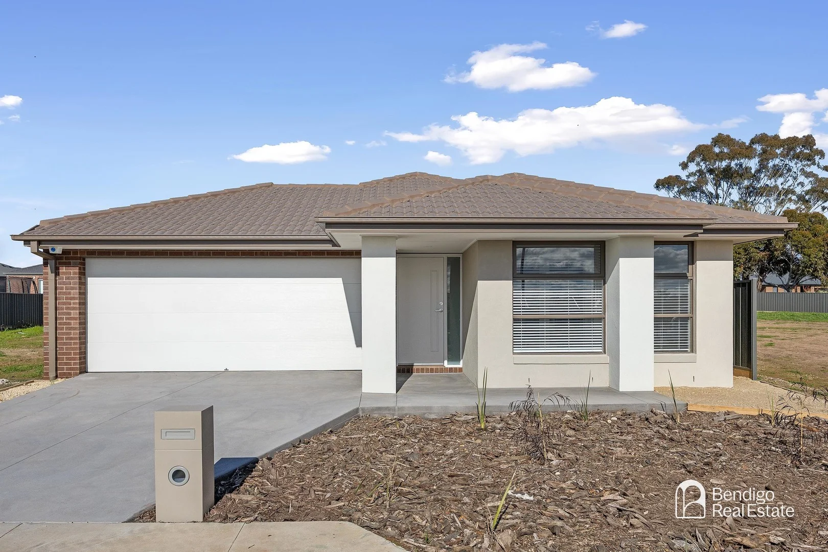 12 Sendock Parade, Huntly VIC 3551